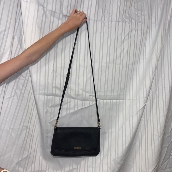 Kate spade black purse - Picture 1 of 6
